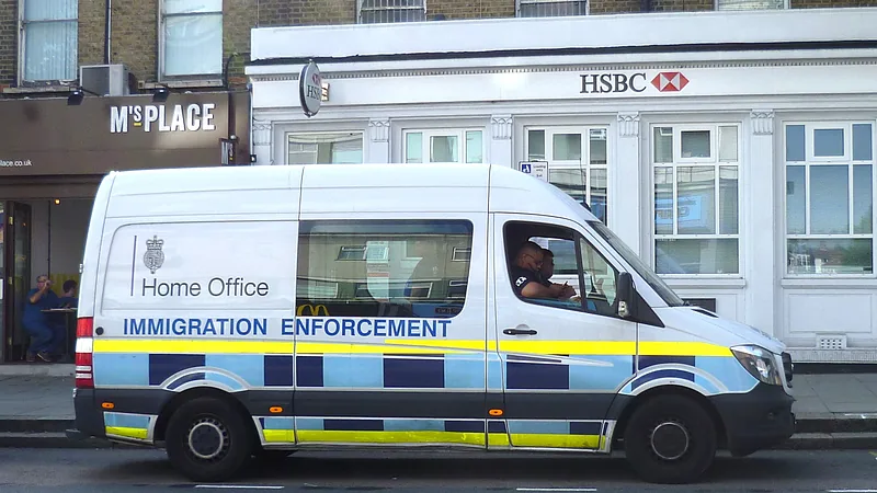 Home Office Immigration Enforcement vehicle north Finchley