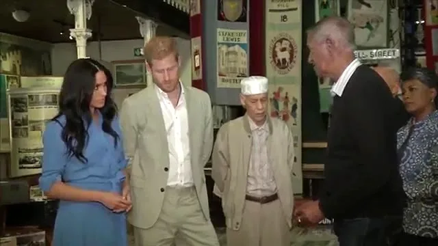 Prince Harry and Meghan Markle visit District Six Museum 09