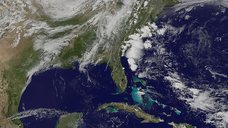 GOES-13 Satellite Eyeing System With a High Risk of Severe Weather (5659164350)