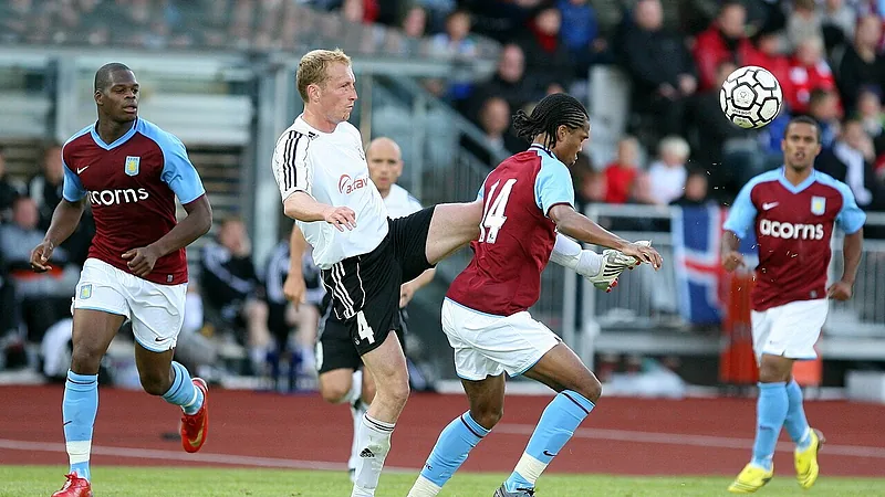 533 FH - Aston Villa - 2764321090