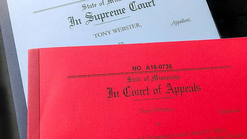 Minnesota Supreme Court and Court of Appeals Briefs (31903643315)