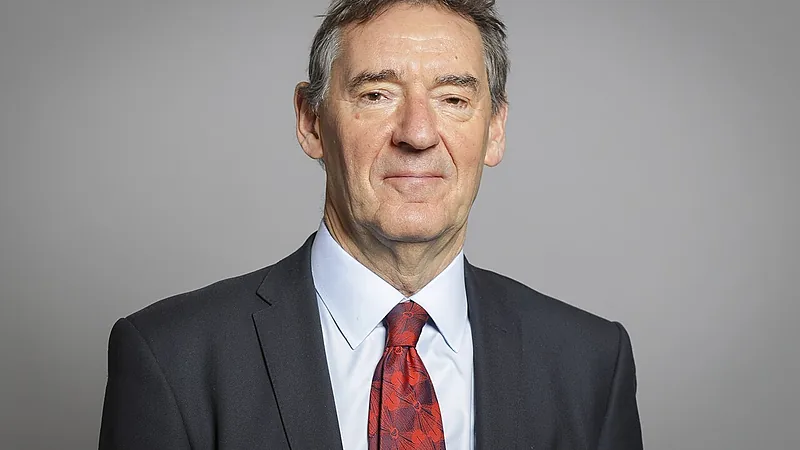 Official portrait of Lord O'Neill of Gatley crop 1