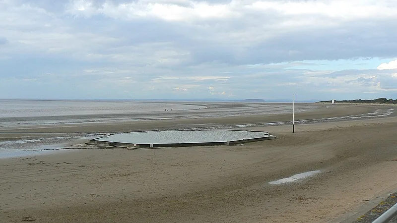 Swimming pool on Burnham on Sea beach - geograph.org.uk - 358565