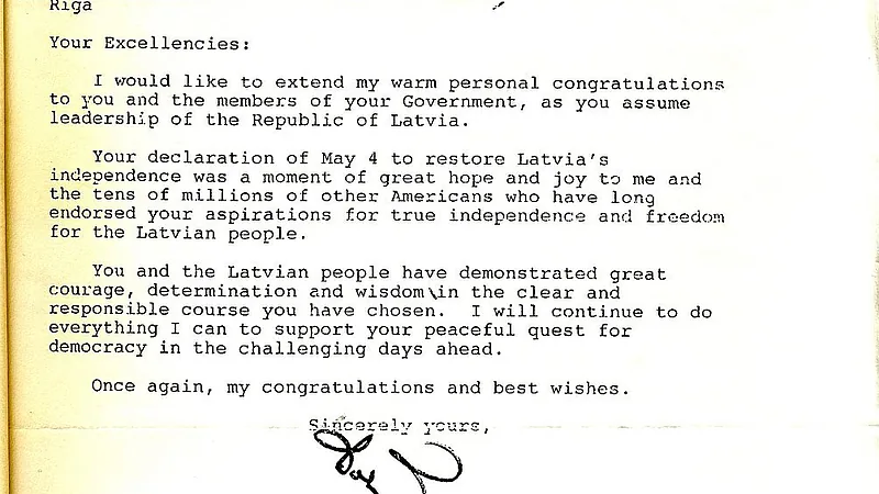 Leader of the Republican Party of the United States Bob Dole letter to Latvia regarding the Independence Restoration Declaration of Latvia in 1990