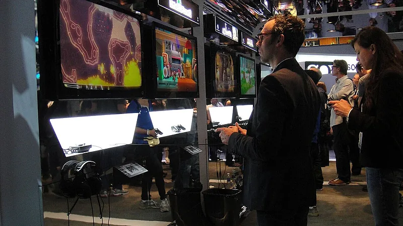E3 2011 - trying out Playstation Network games at the Sony booth (5831108622)