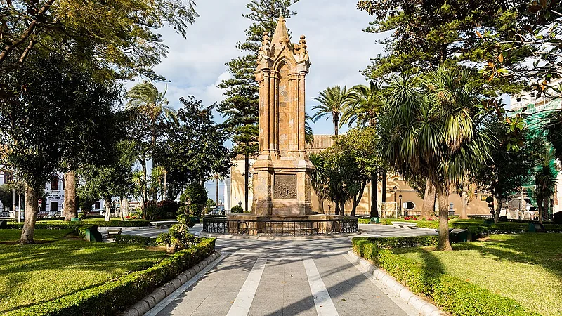 Plaza de África, Ceuta, España, 2015-12-10, DD 02