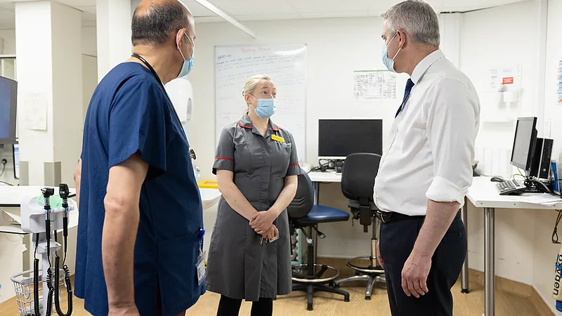 Health Secretary Steve Barclay visits Hillingdon Hospital