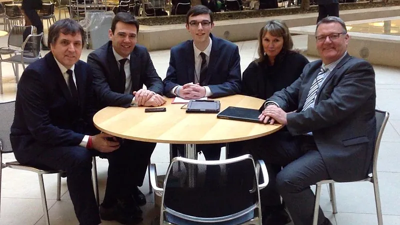 Meeting with Shadow Health Secretary Andy Burnham & Liverpool Walton MP Steve Rotheram about -DefibDebate (8434133024)